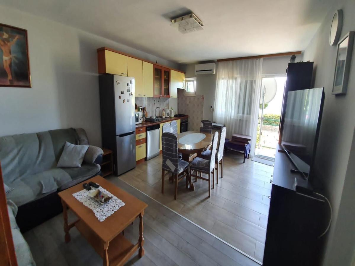Apartment Miro Kaštela 外观 照片