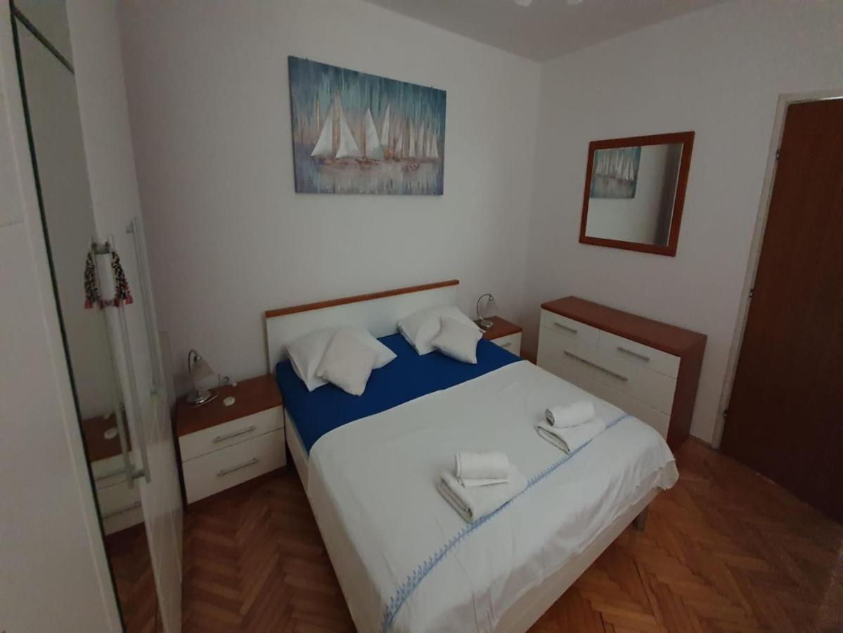 Apartment Miro Kaštela 外观 照片